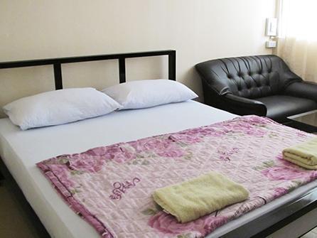 Lee House Inn Bangkok Dış mekan fotoğraf